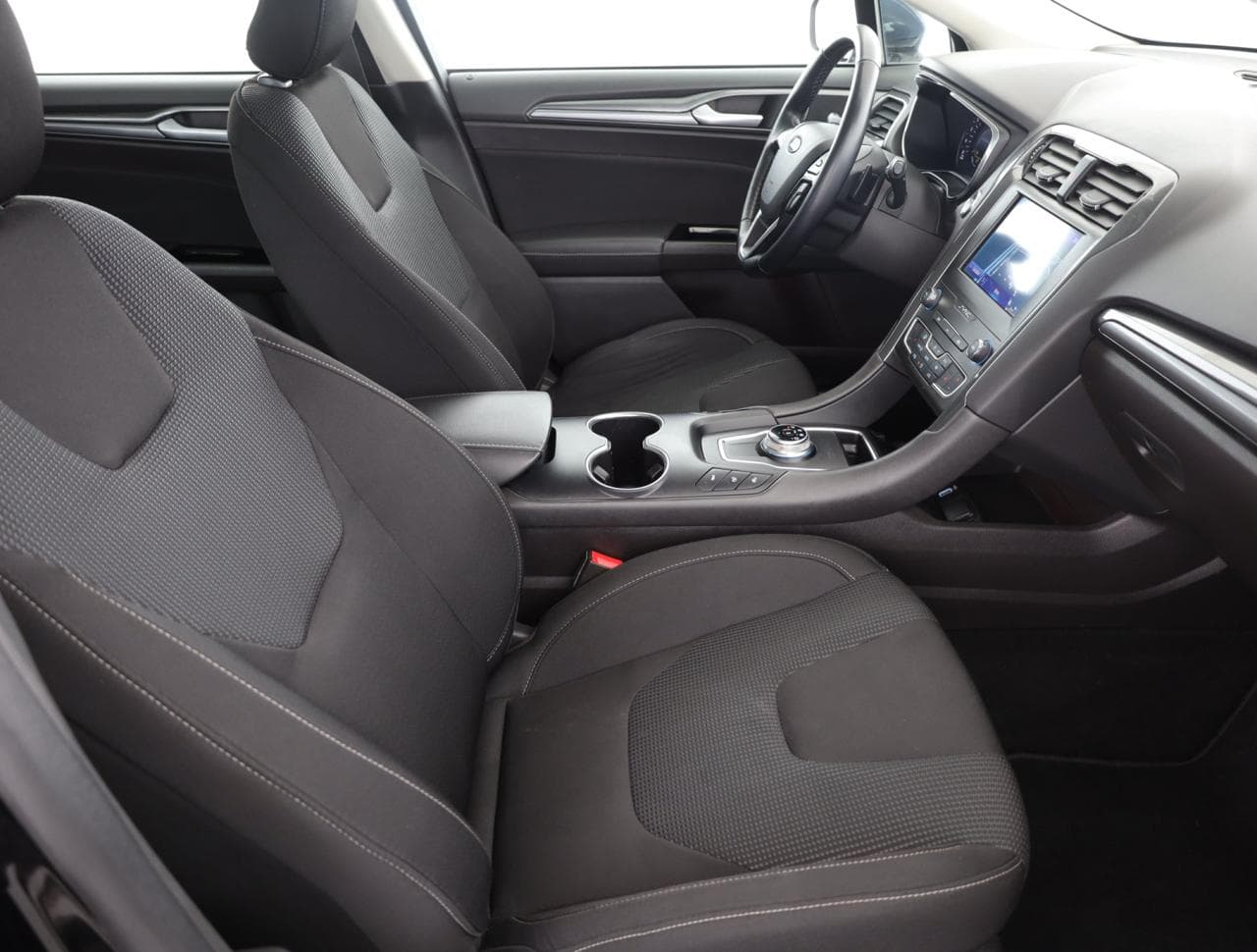 2020 Ford MONDEO - 10