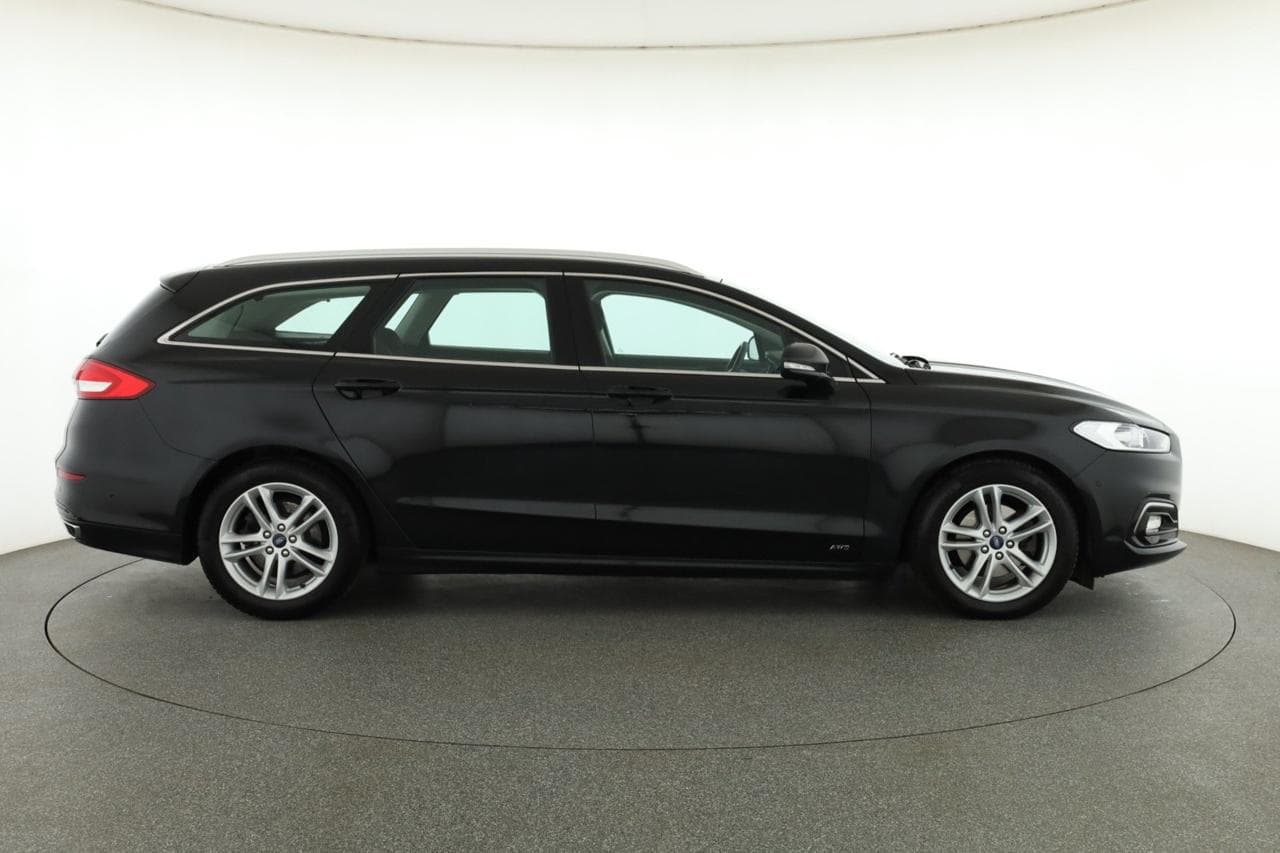 2020 Ford MONDEO - 8