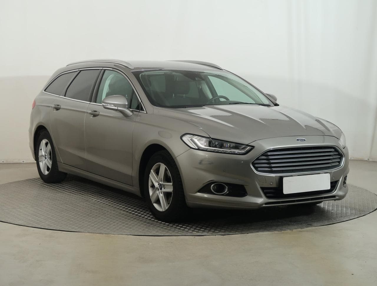 2017 Ford MONDEO