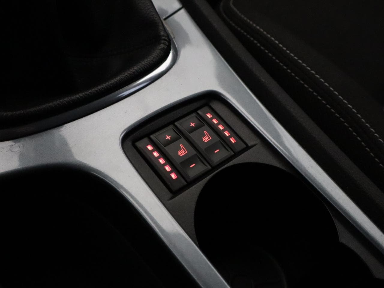 2011 Ford MONDEO - 18