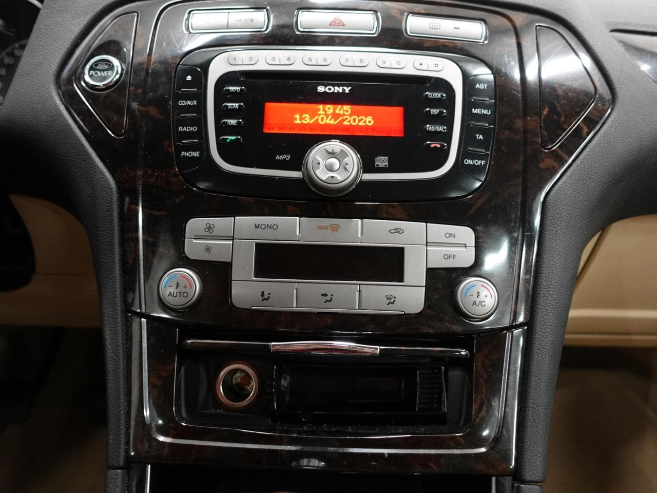 2009 Ford MONDEO - 14