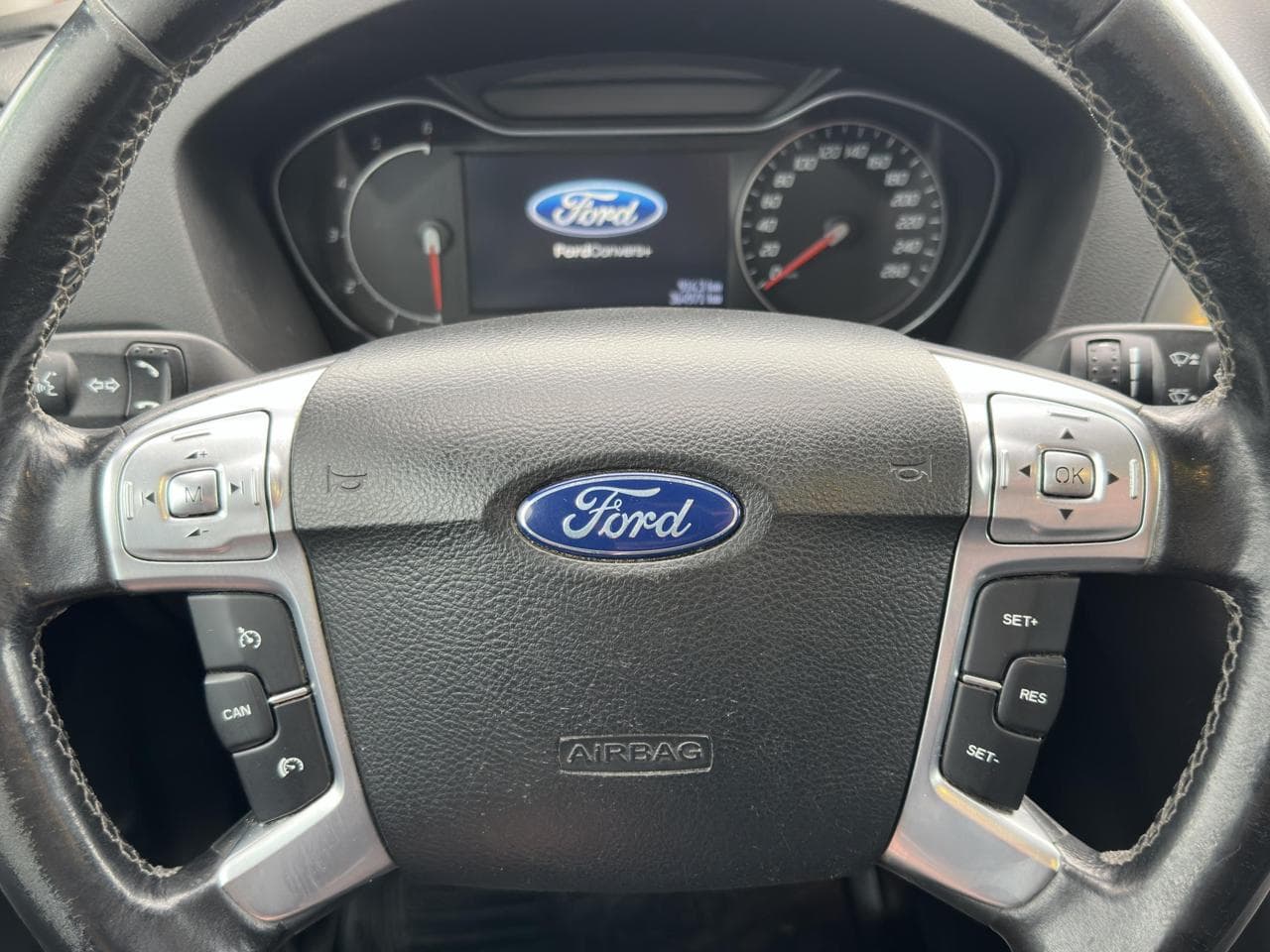 2013 Ford MONDEO - 22