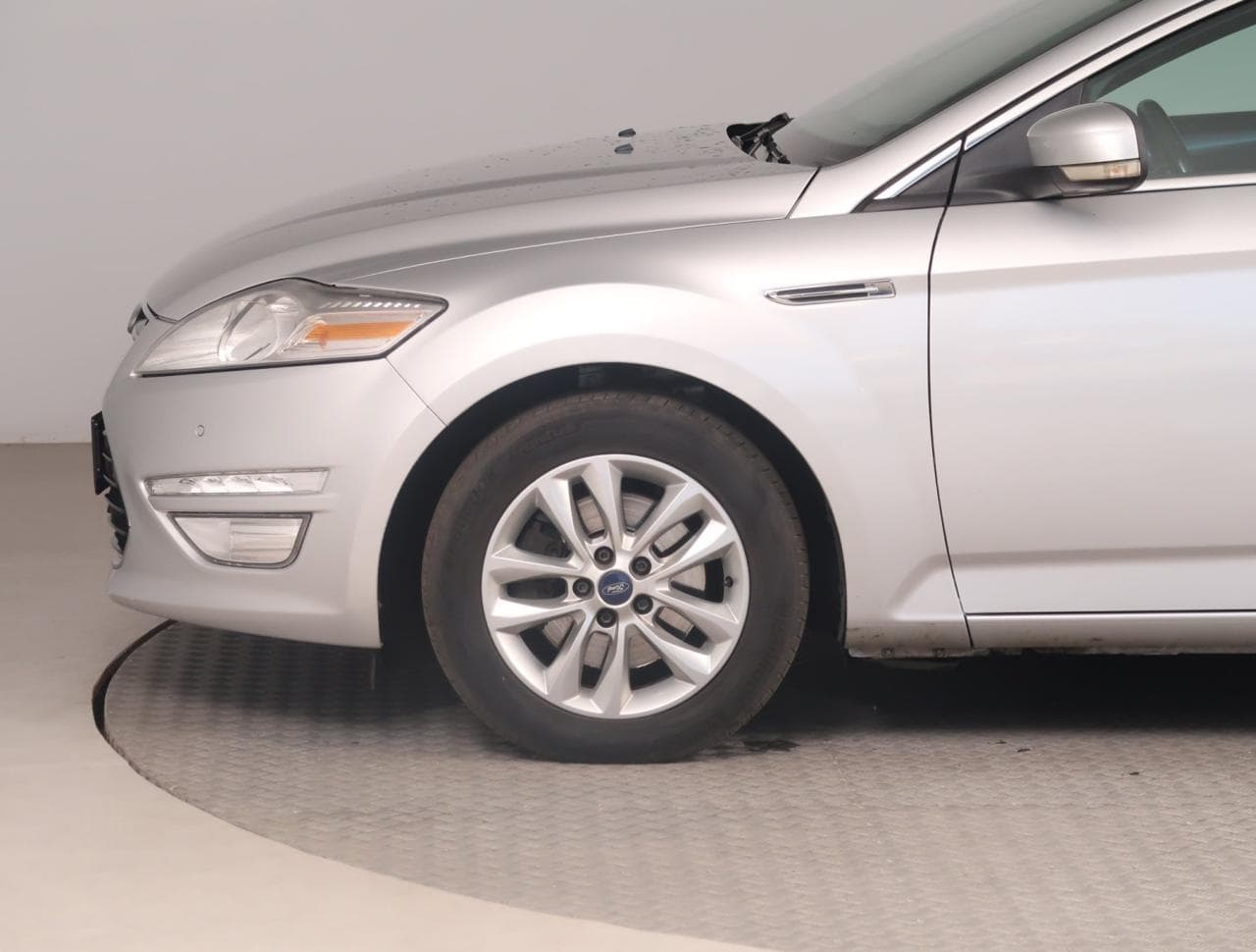 2014 Ford MONDEO - 27