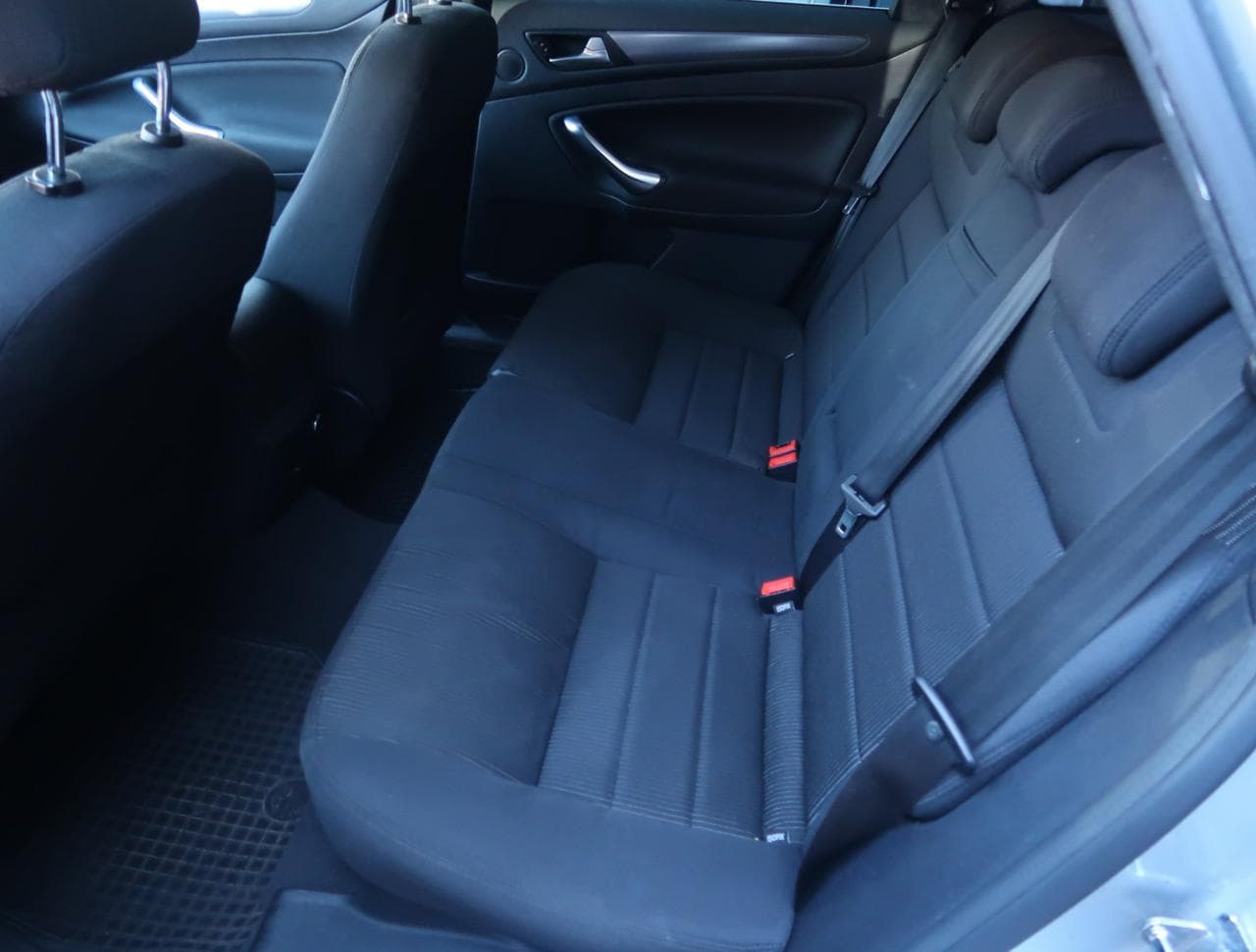 2014 Ford MONDEO - 18