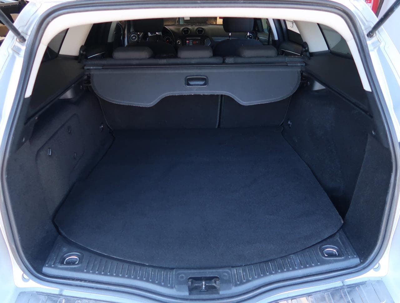 2014 Ford MONDEO - 25