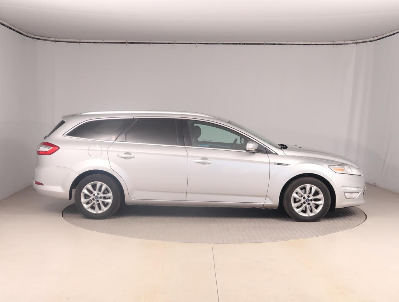 2014 Ford MONDEO - 8