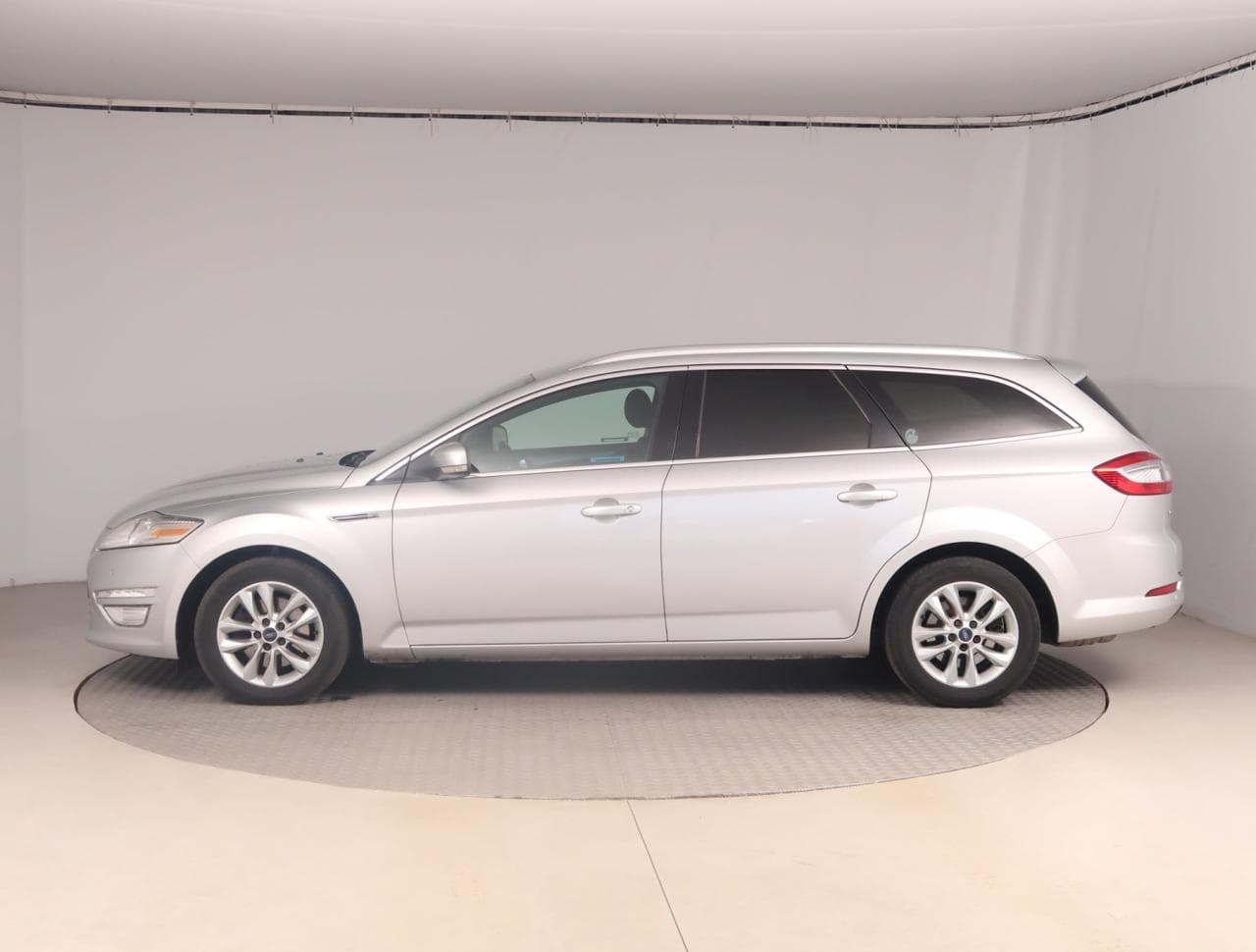 2014 Ford MONDEO - 4