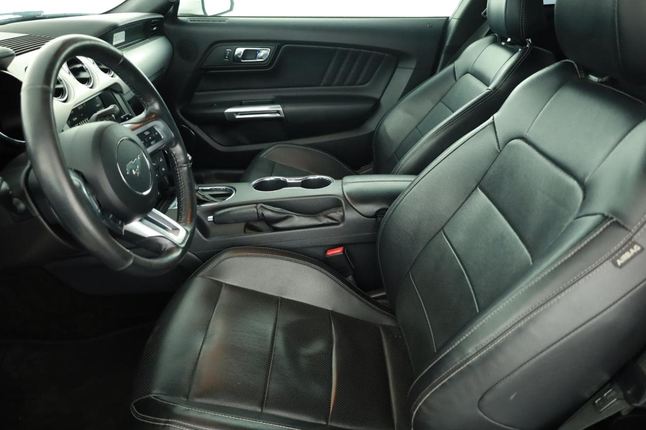 2017 Ford MUSTANG - 13