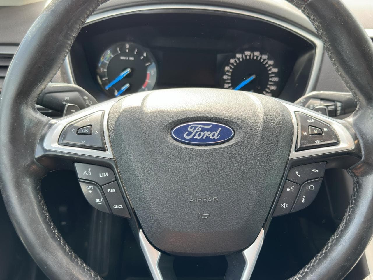 2017 Ford MONDEO - 12