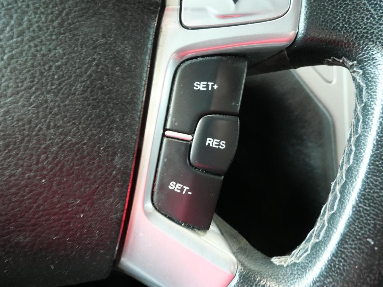 2010 Ford MONDEO - 25