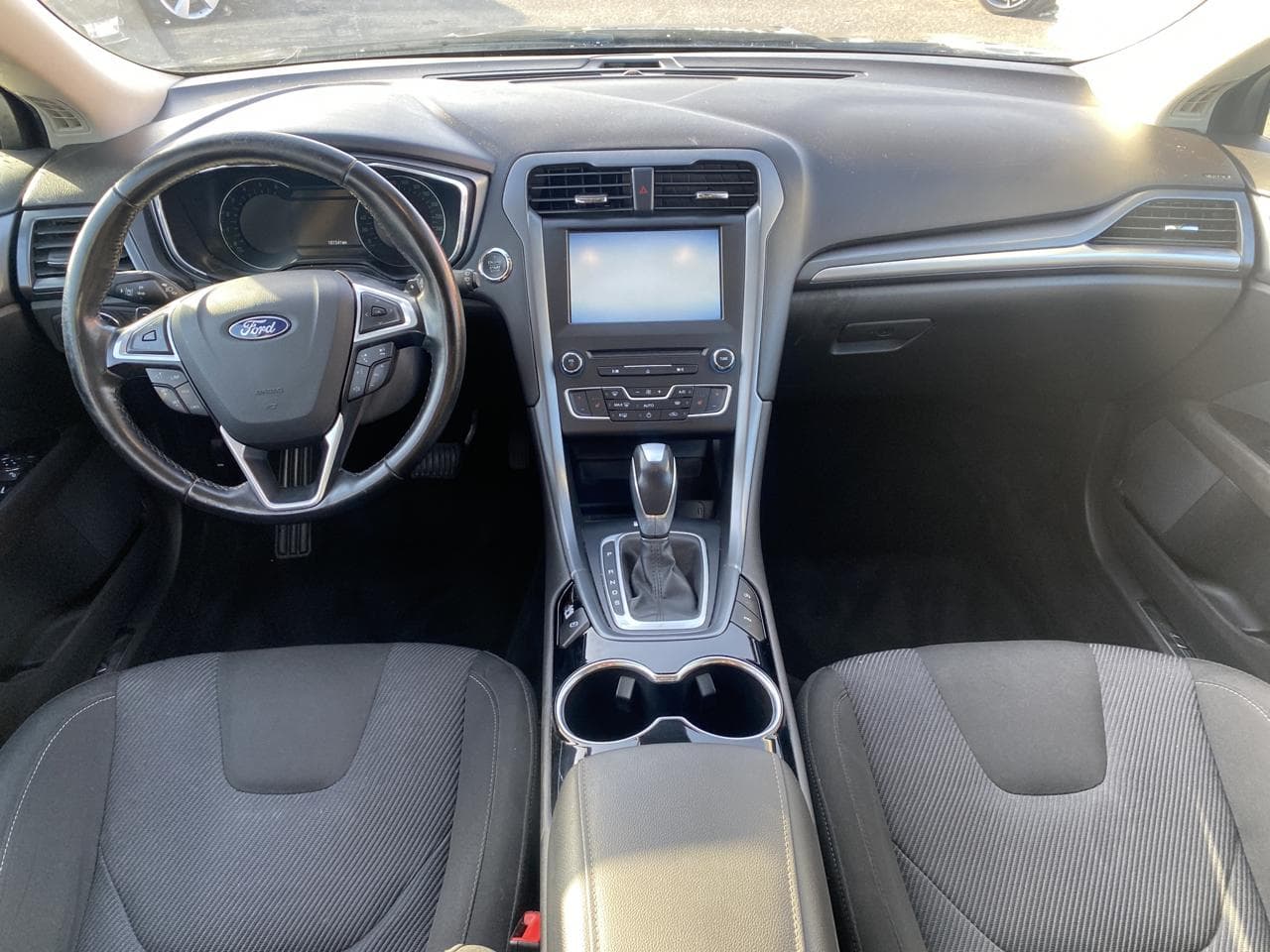 2015 Ford MONDEO - 8