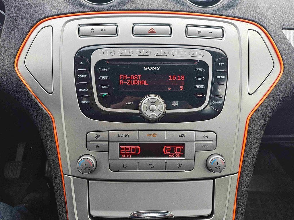 2008 Ford MONDEO - 11