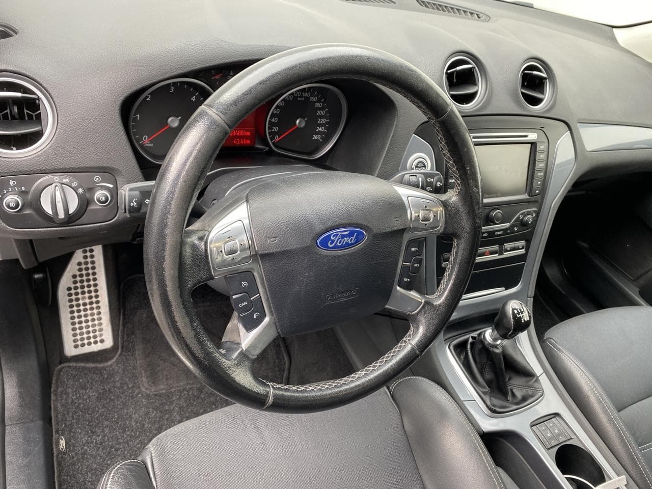 2012 Ford MONDEO - 19
