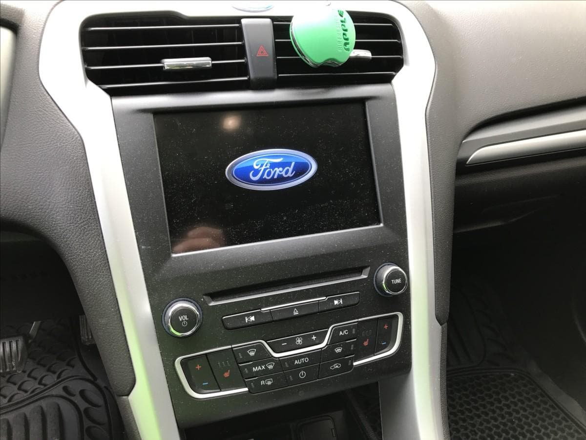 2016 Ford MONDEO - 11