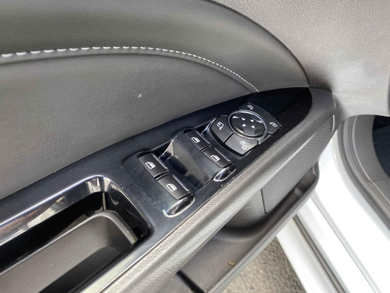 2017 Ford MONDEO - 13