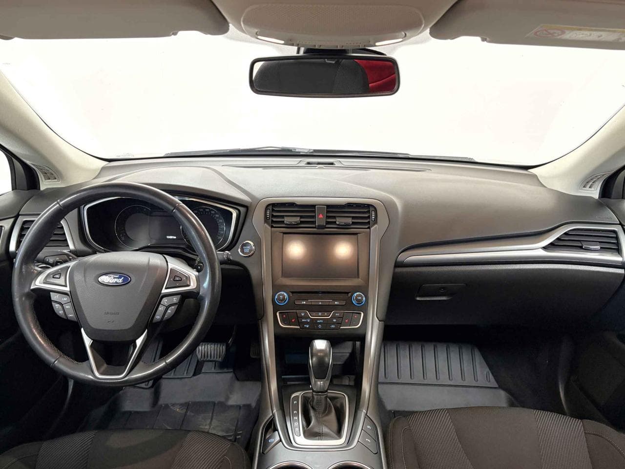 2018 Ford MONDEO - 8