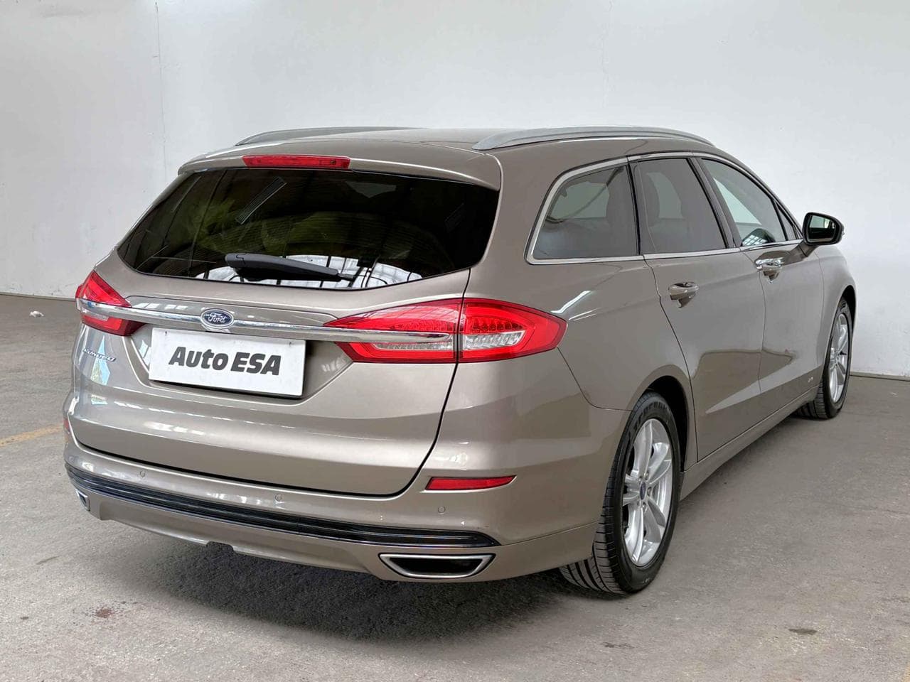 2018 Ford MONDEO - 4