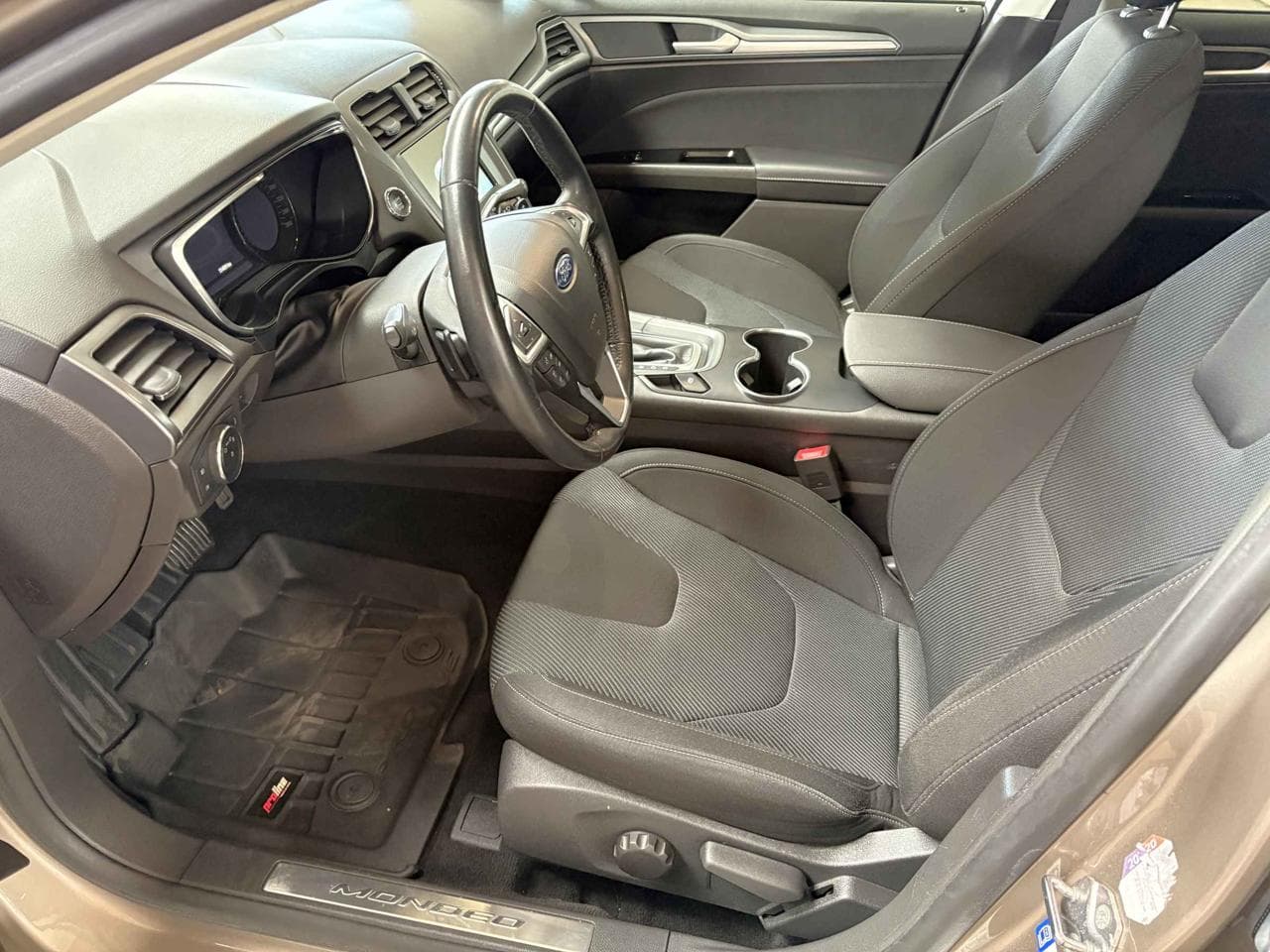 2018 Ford MONDEO - 9