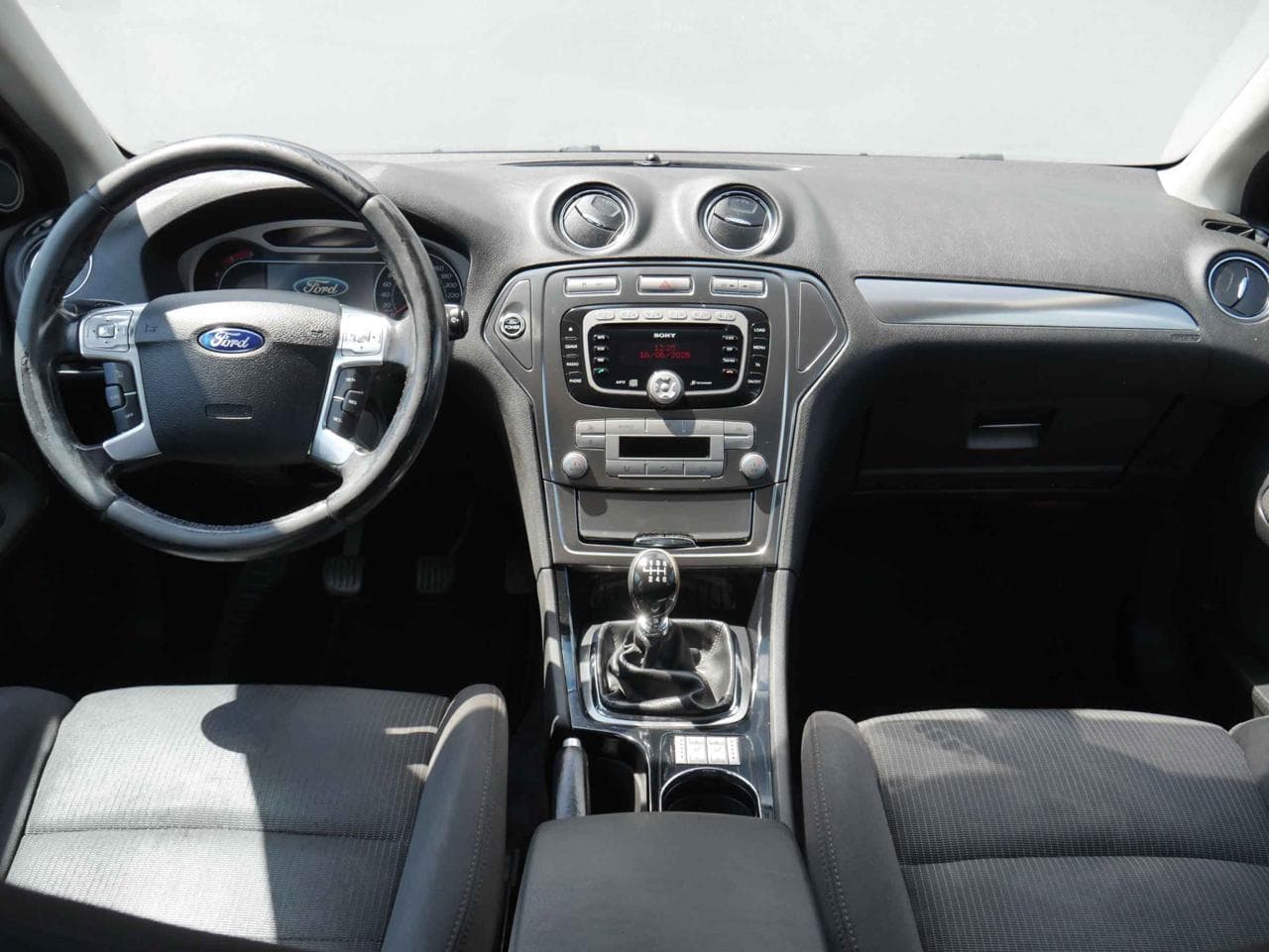 2009 Ford MONDEO - 13