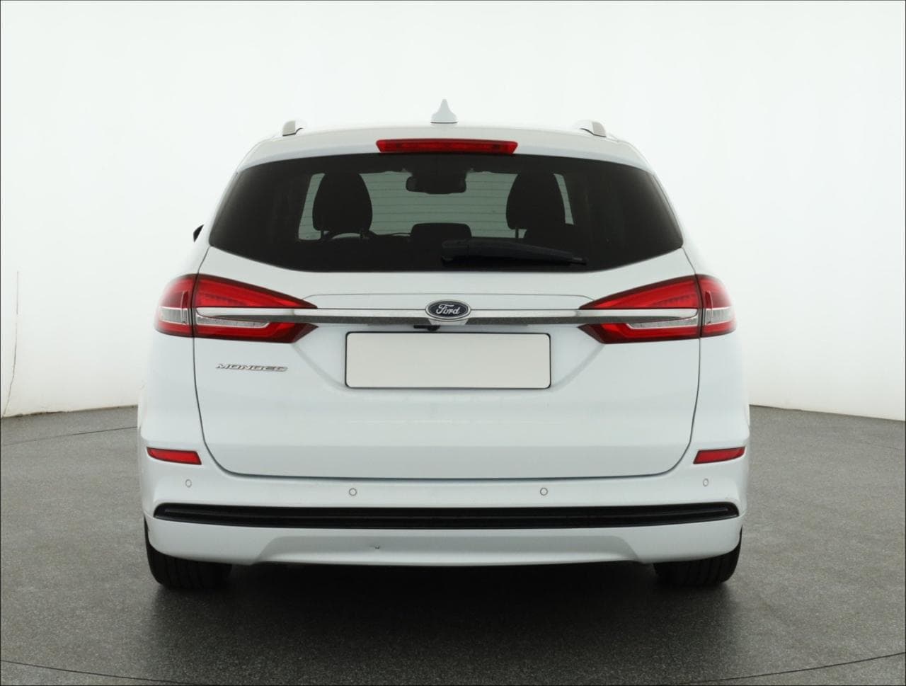 2020 Ford MONDEO - 11