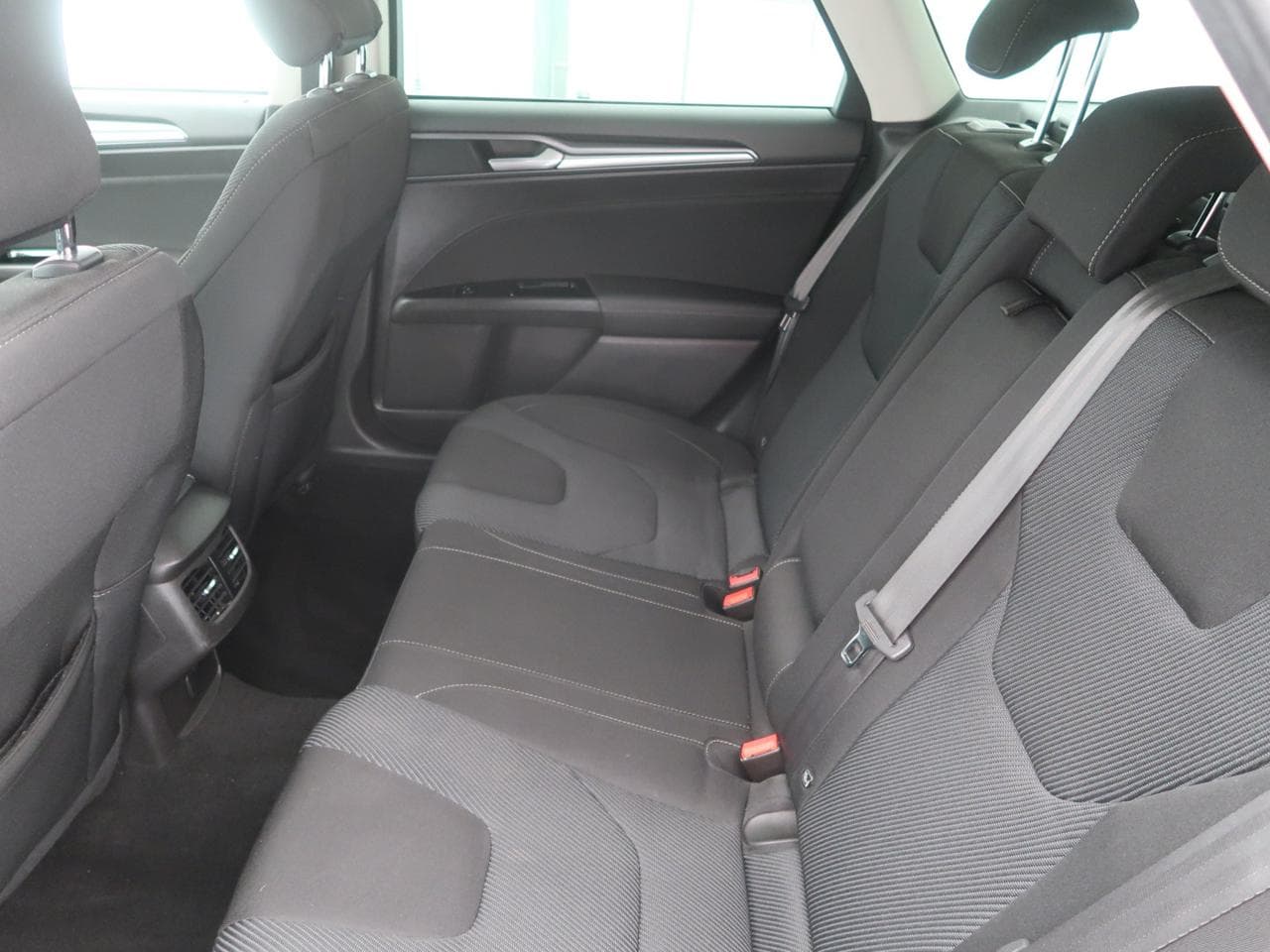 2016 Ford MONDEO - 15