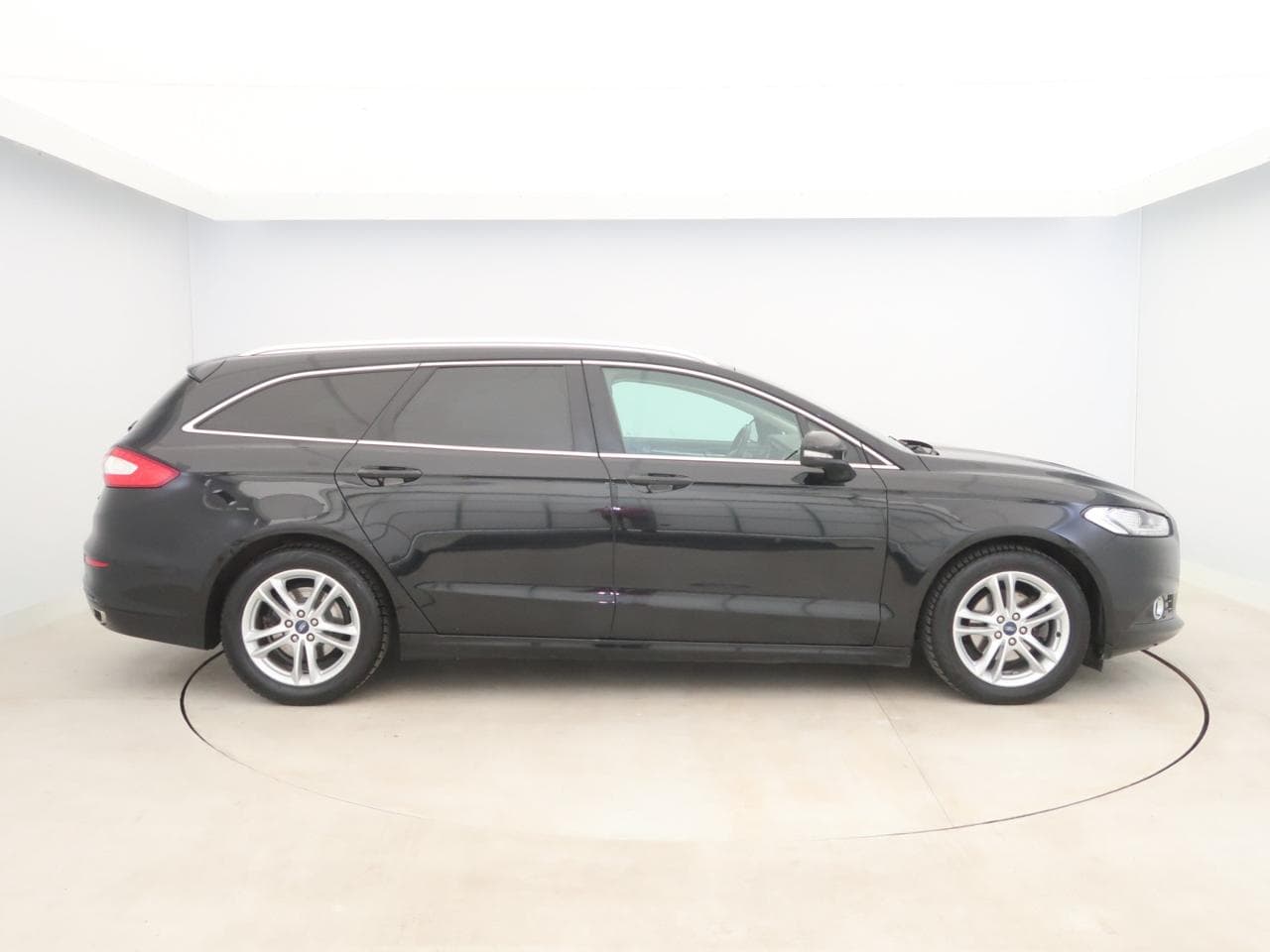 2016 Ford MONDEO - 8