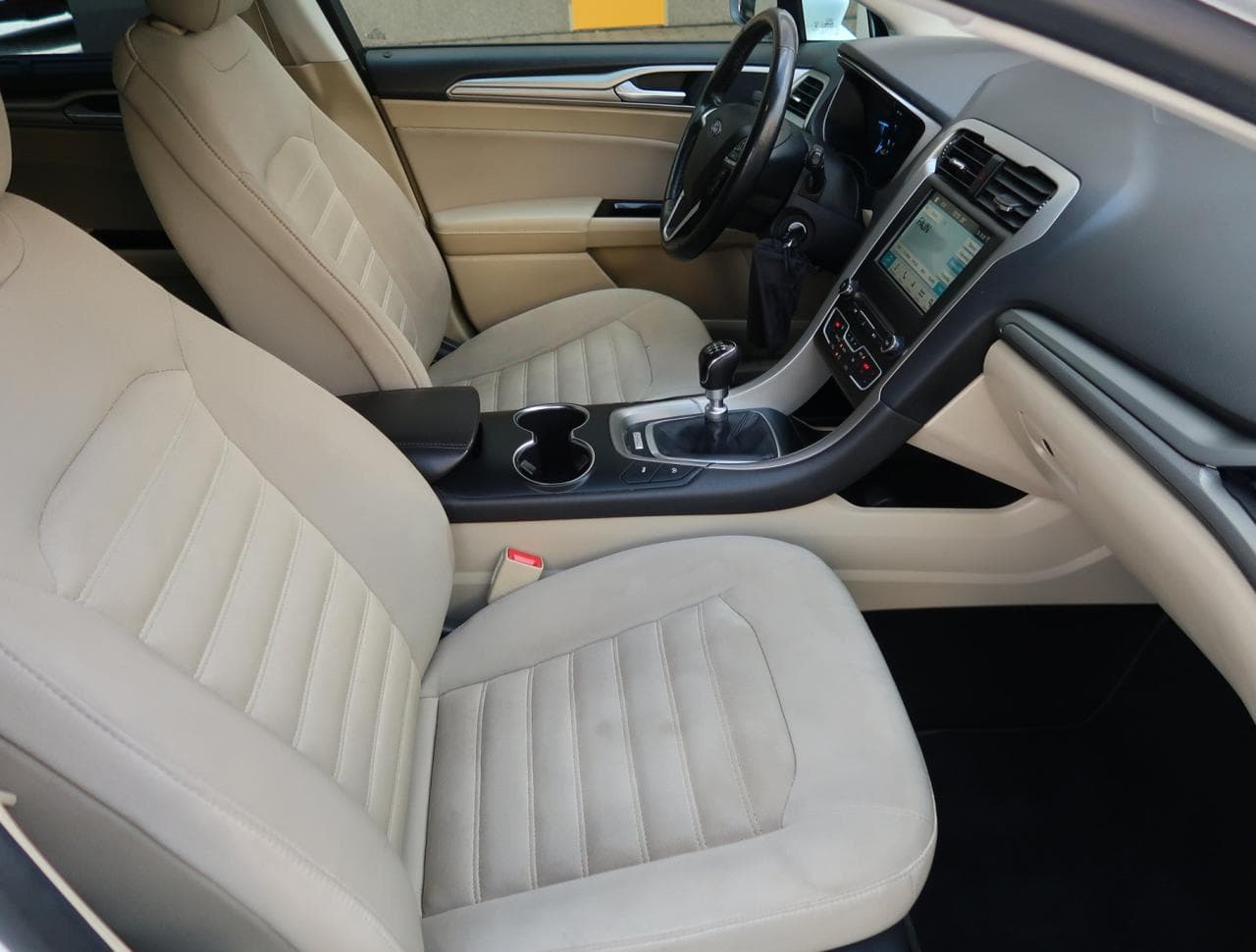 2018 Ford MONDEO - 13
