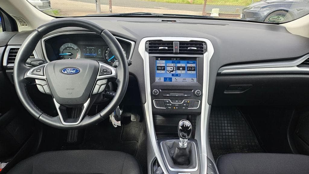 2018 Ford MONDEO - 14