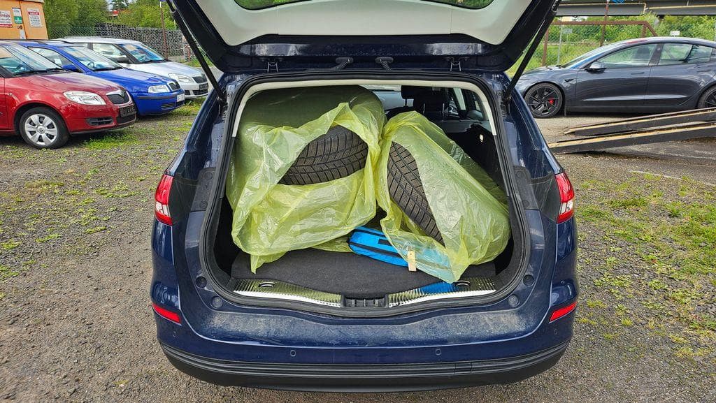 2018 Ford MONDEO - 35