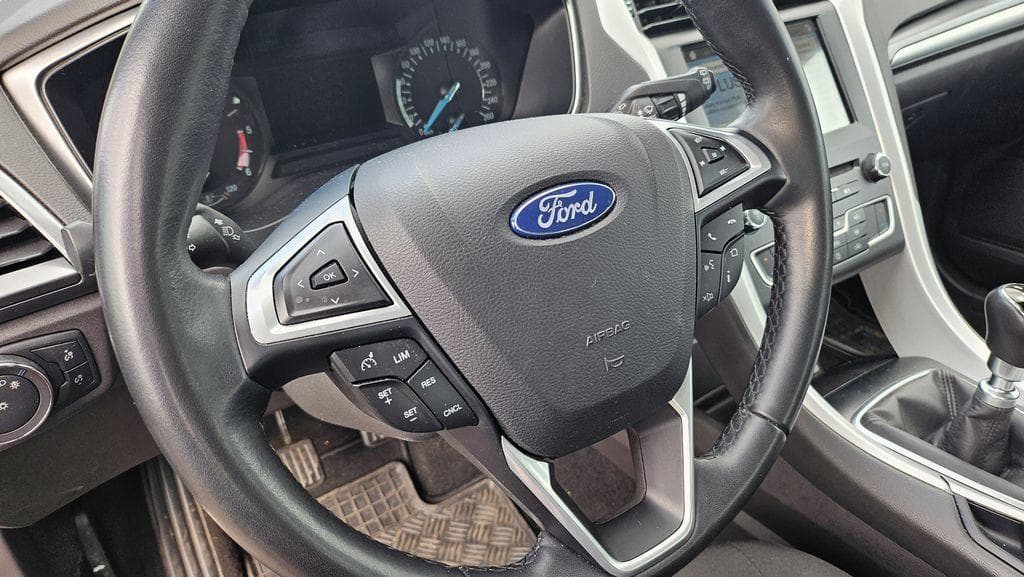 2018 Ford MONDEO - 23