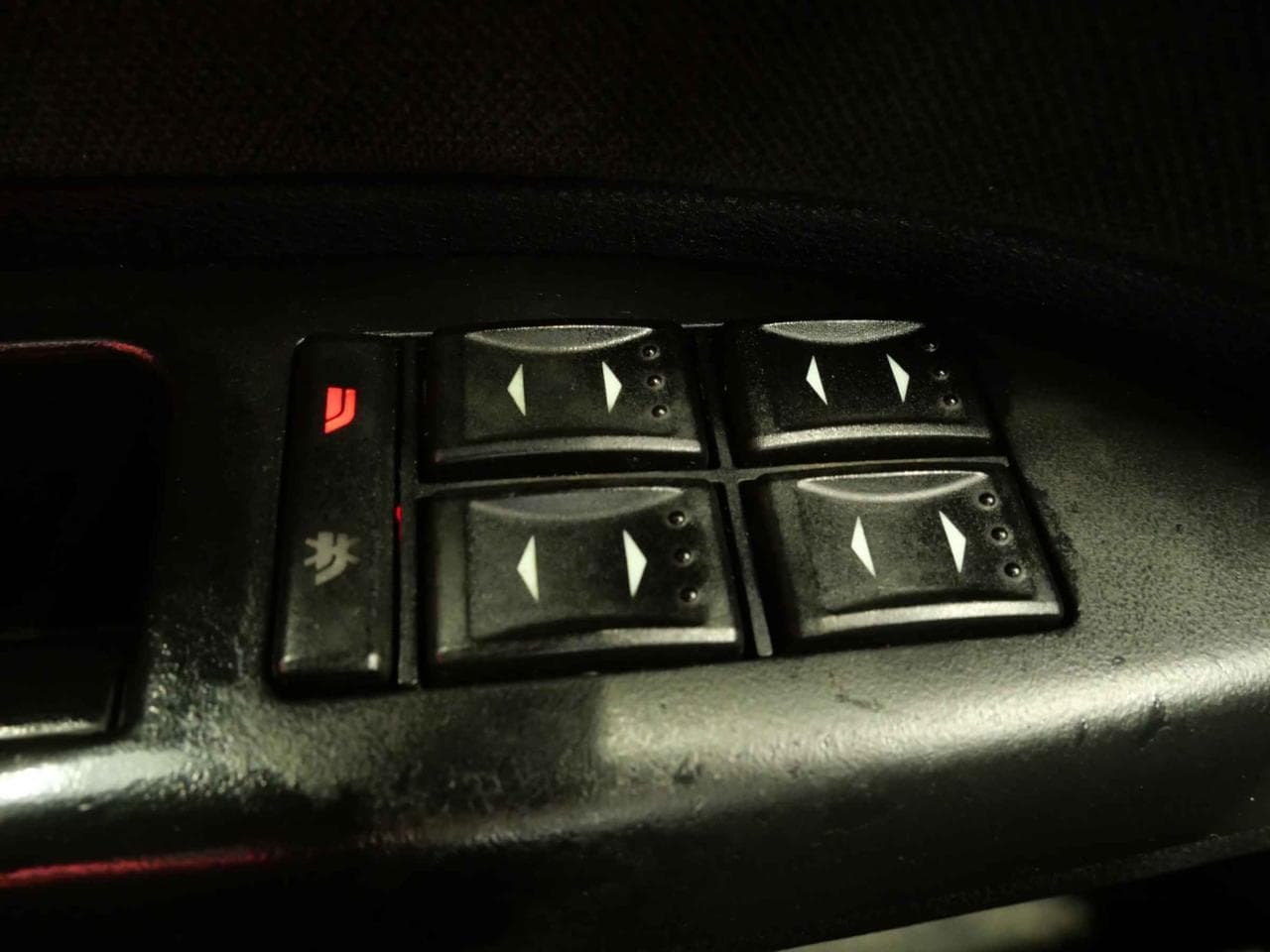 2002 Ford MONDEO - 26