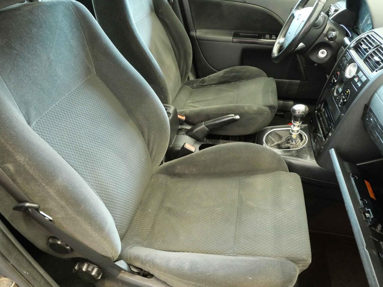 2002 Ford MONDEO - 20