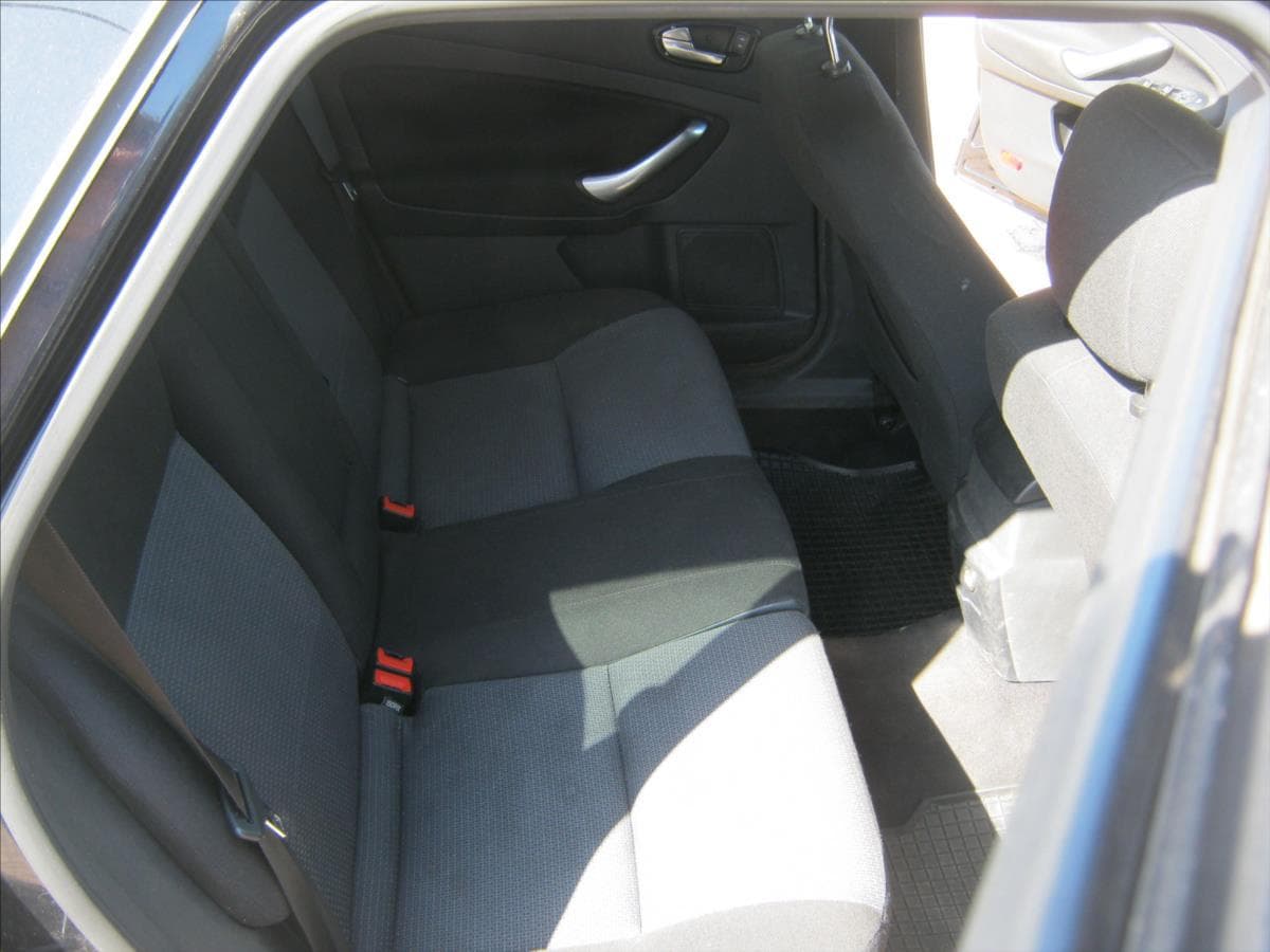 2008 Ford MONDEO - 23