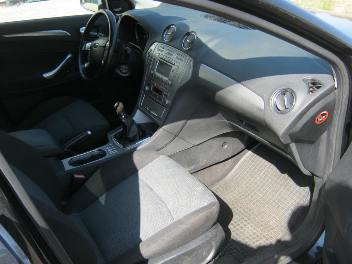 2008 Ford MONDEO - 25