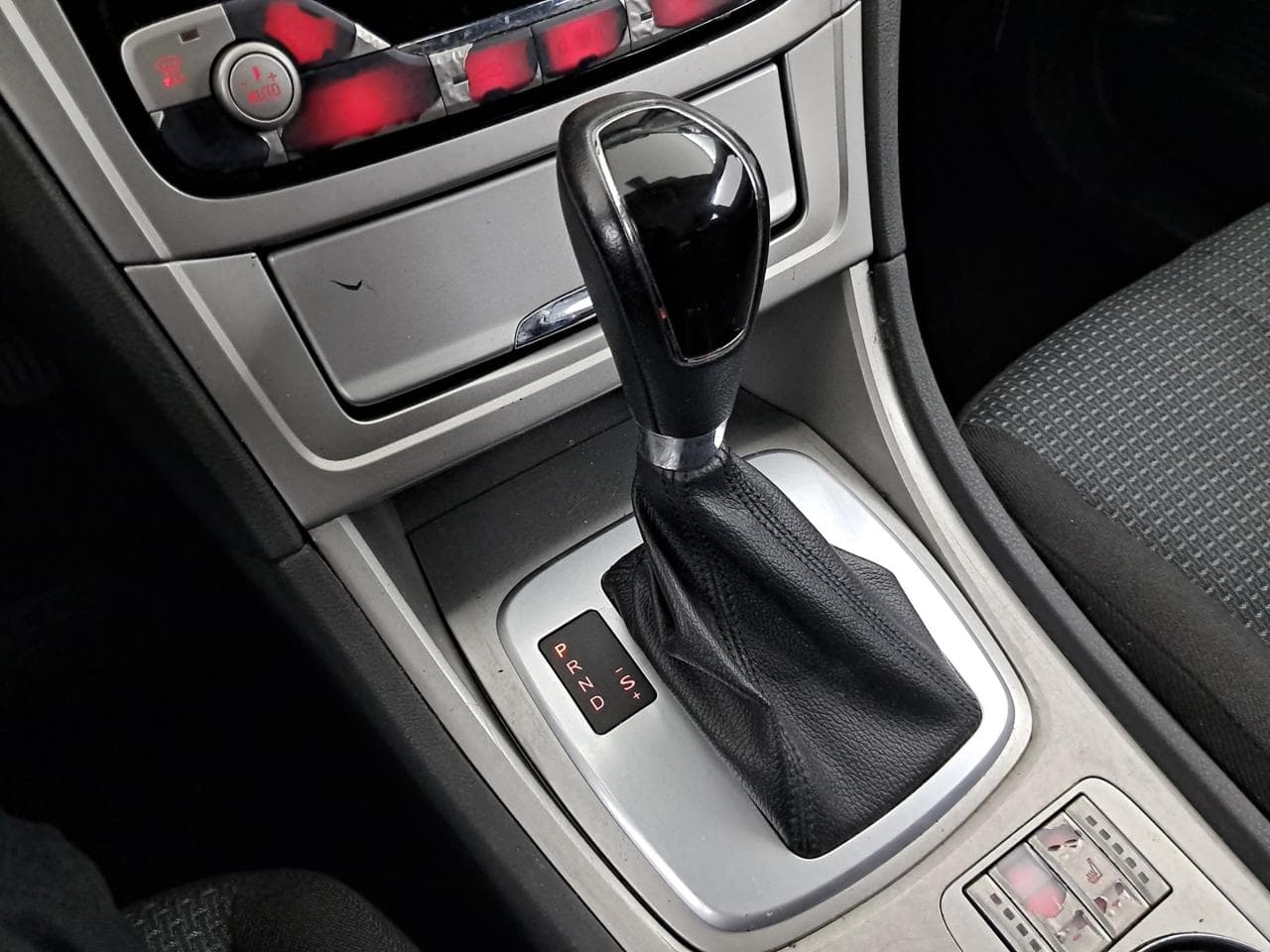 2008 Ford MONDEO - 18