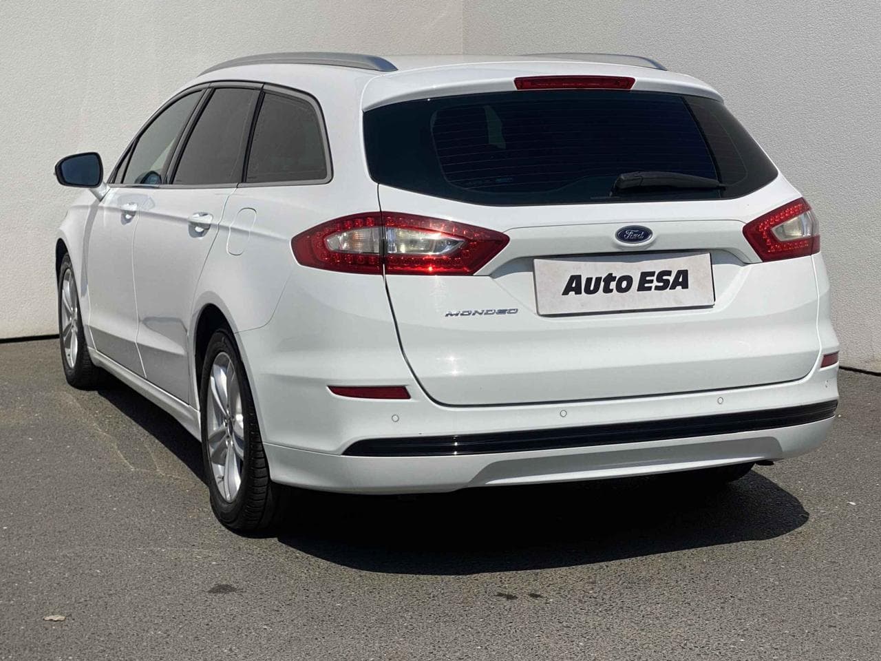 2015 Ford MONDEO - 11