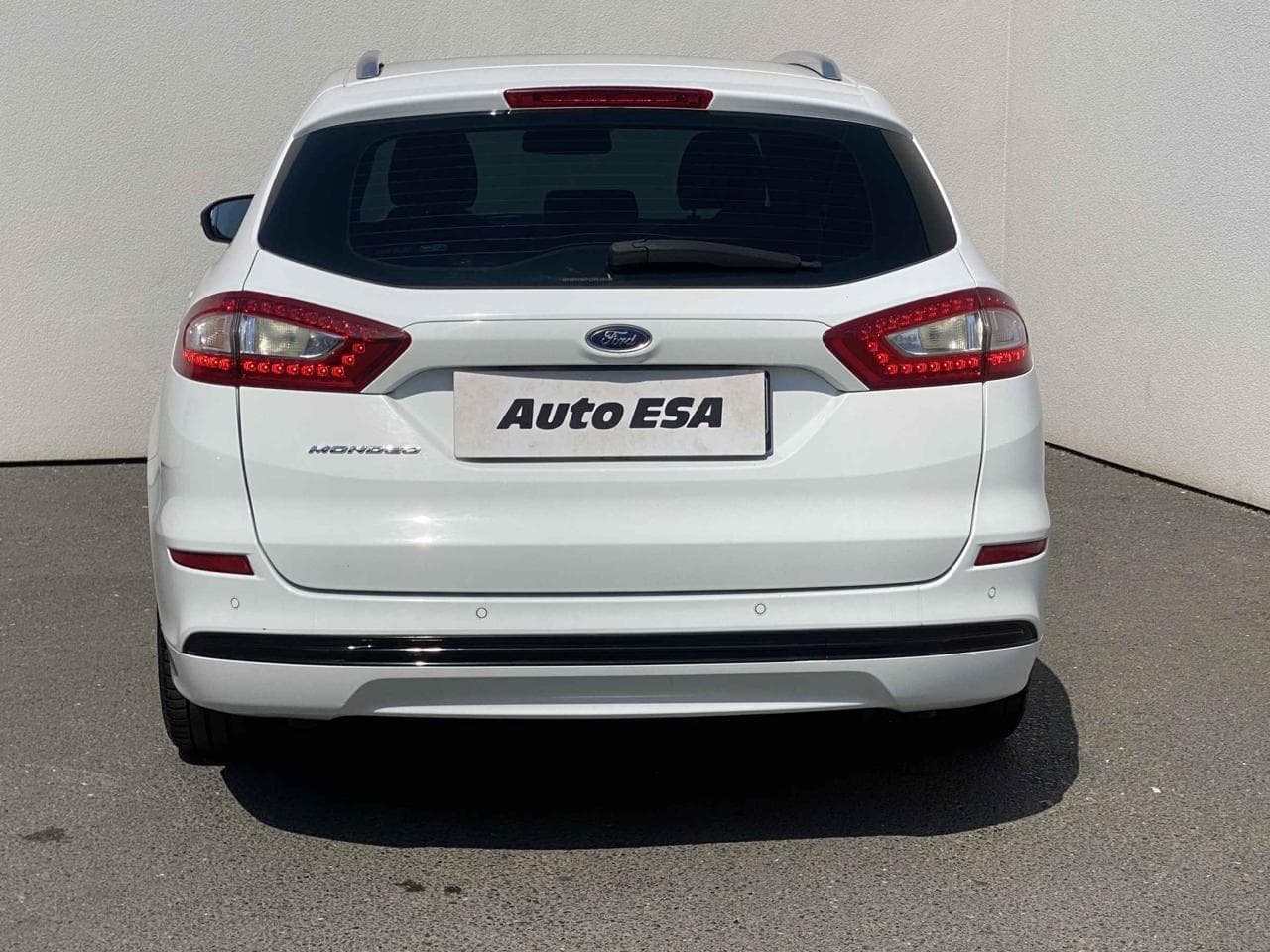 2015 Ford MONDEO - 9