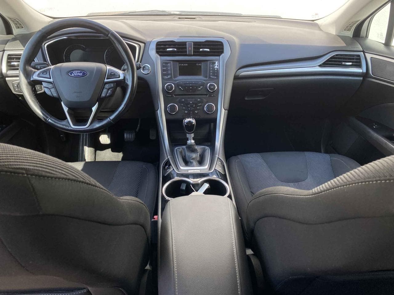2015 Ford MONDEO - 15