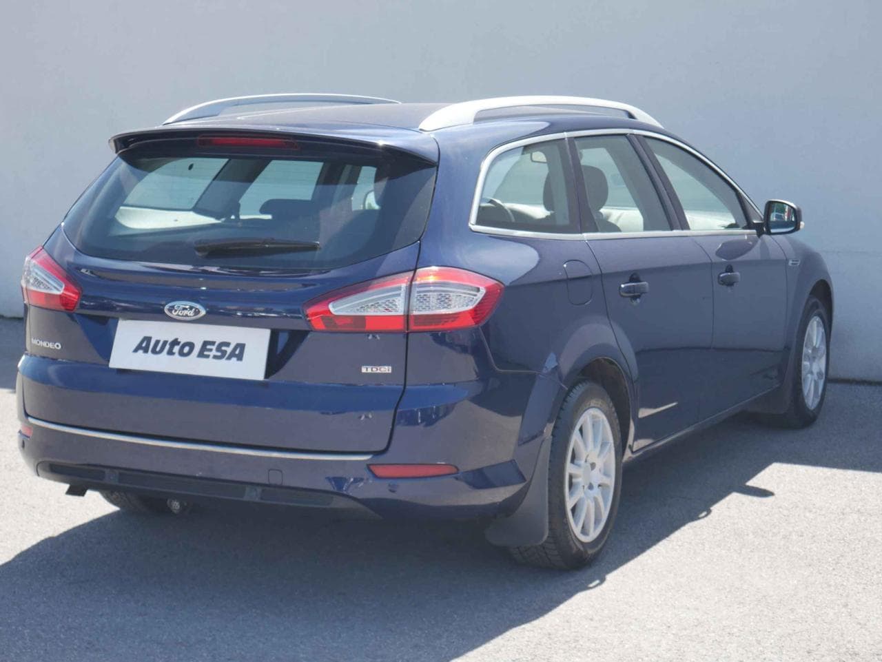 2011 Ford MONDEO - 4