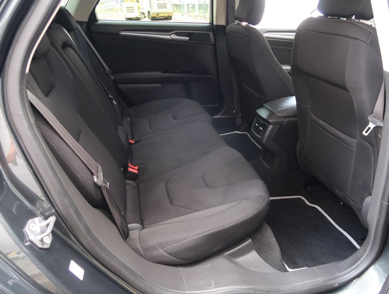 2016 Ford MONDEO - 13