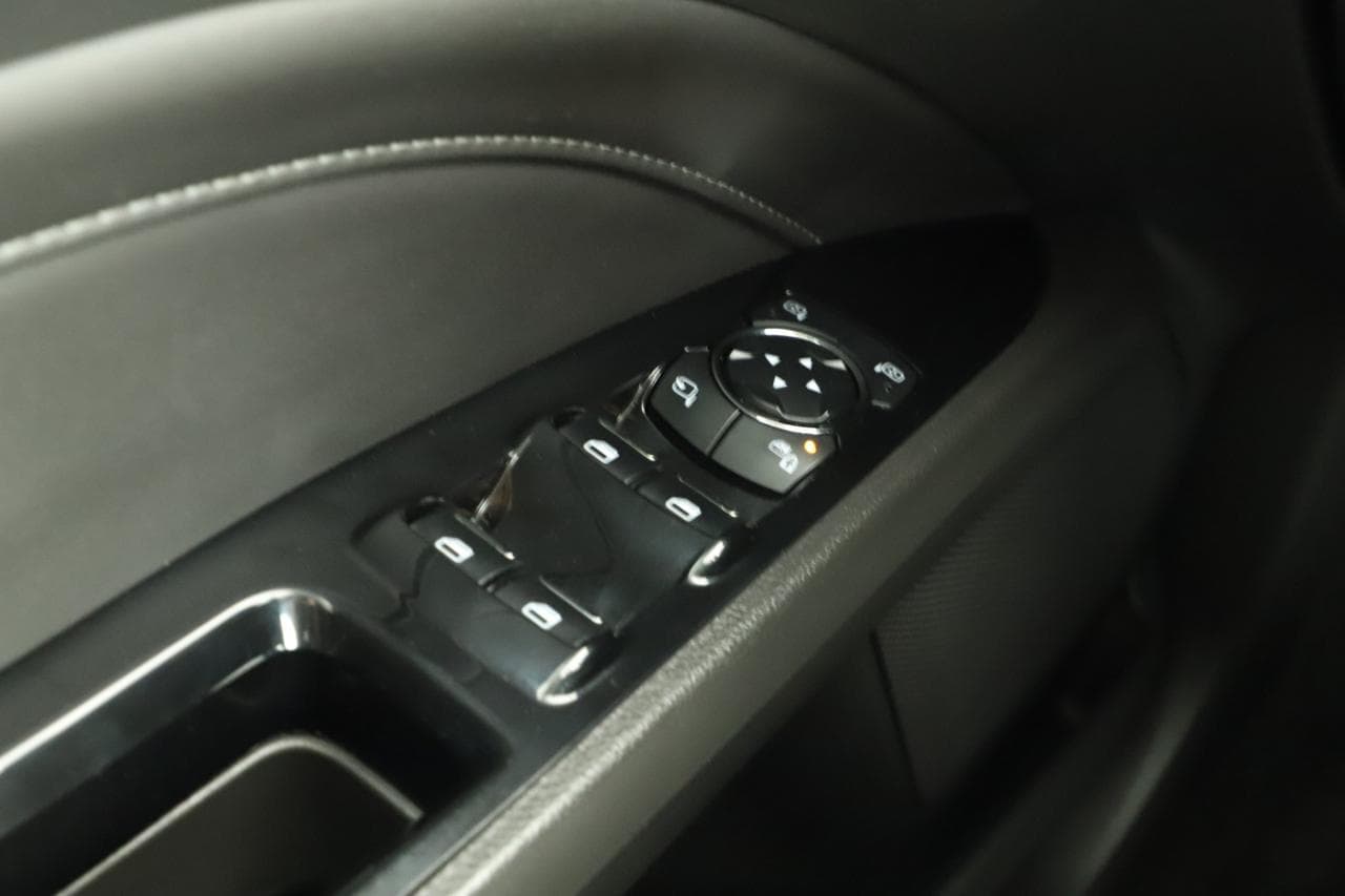 2015 Ford MONDEO - 16