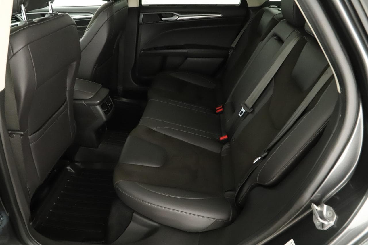 2015 Ford MONDEO - 12