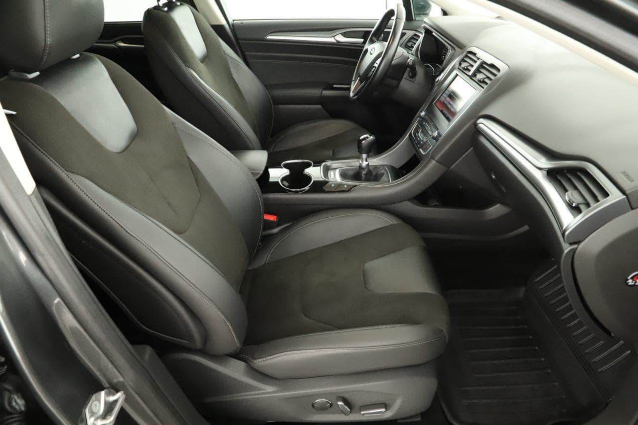 2015 Ford MONDEO - 10