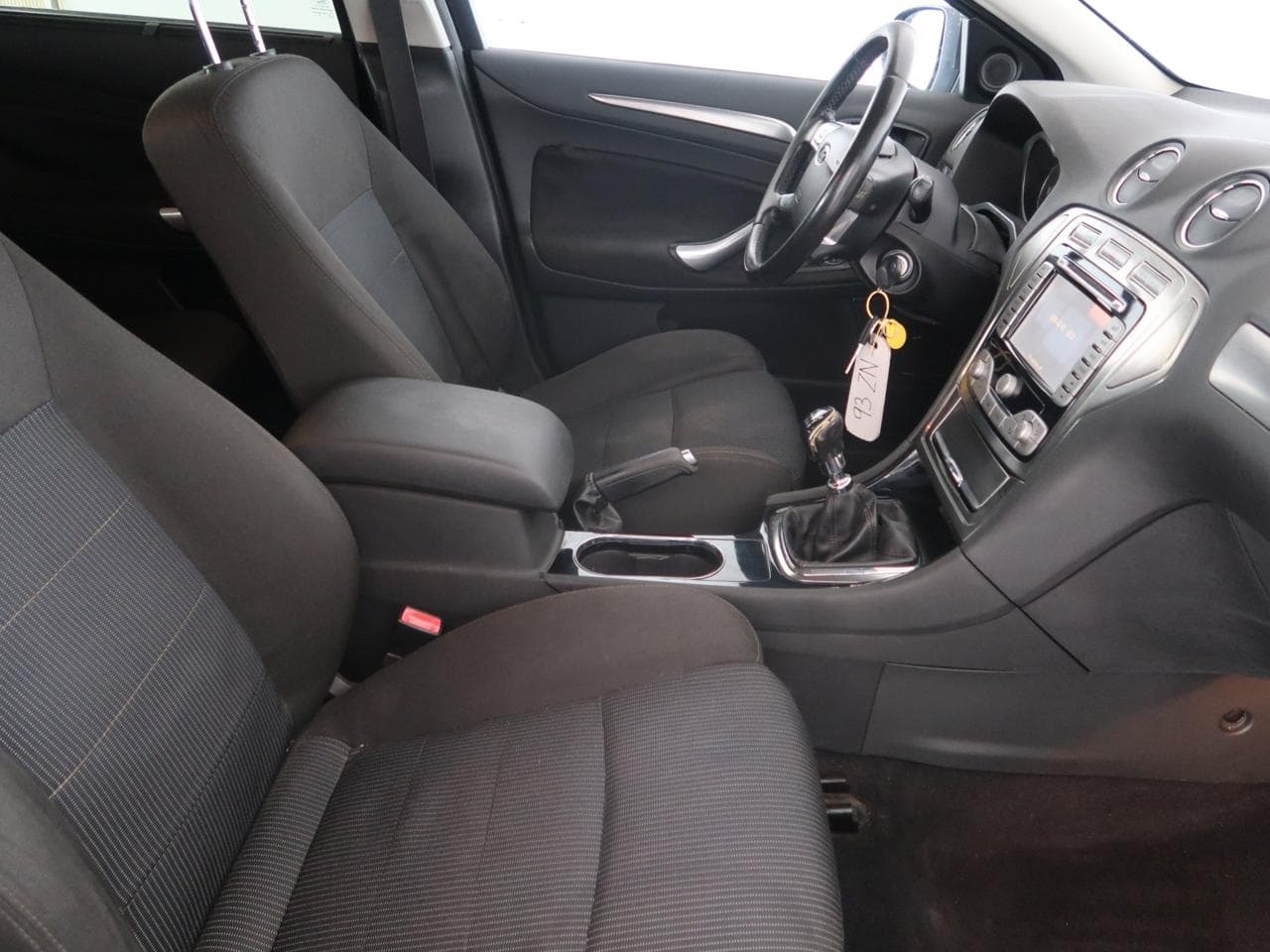 2008 Ford MONDEO - 12