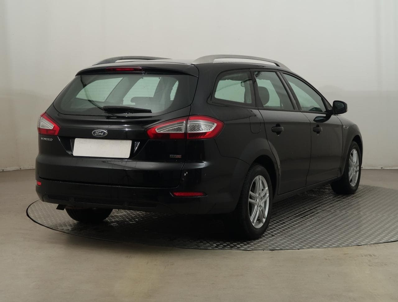 2011 Ford MONDEO - 7
