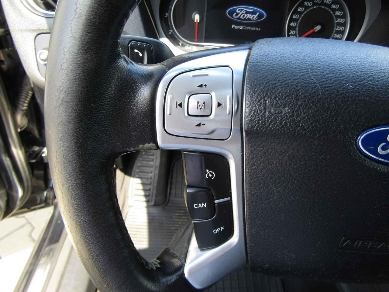 2010 Ford MONDEO - 12