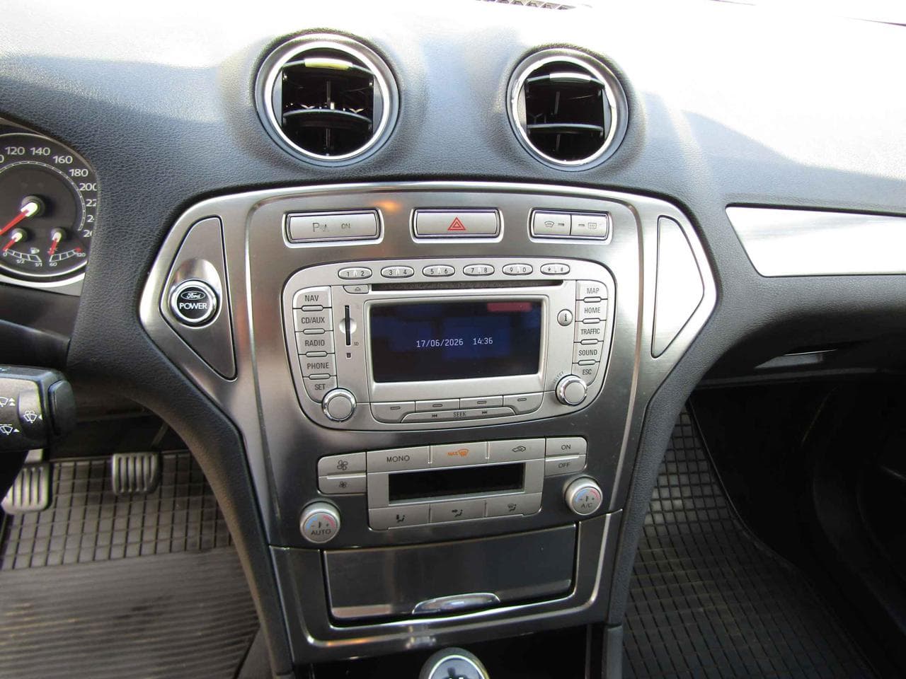 2010 Ford MONDEO - 14