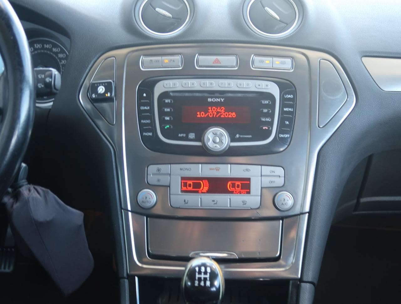 2009 Ford MONDEO - 18