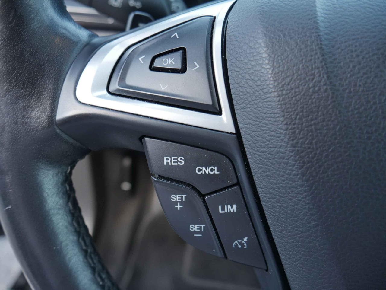 2019 Ford MONDEO - 18
