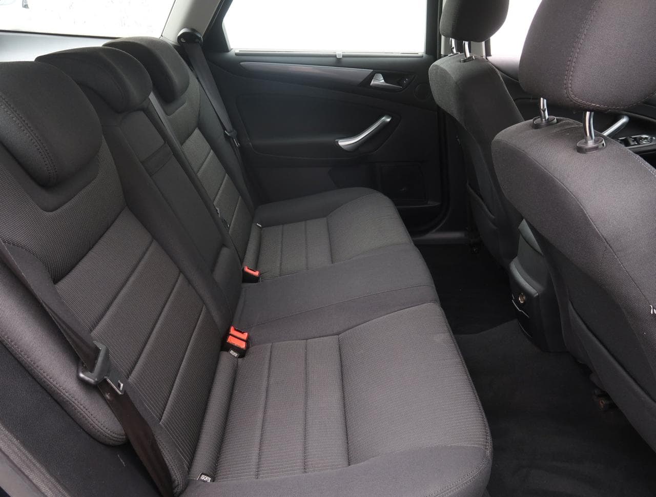 2012 Ford MONDEO - 13